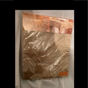 Harvest Season Fabric Tablecloth Burgandy “Khaki” Leaf Table Cloth 
60” x 84” OB